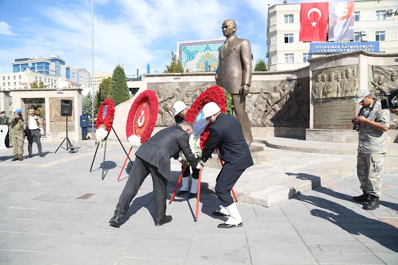 Vali Çiçek ve Başkan Büyükkılıç, Gaziler Günü’nü Kutladı