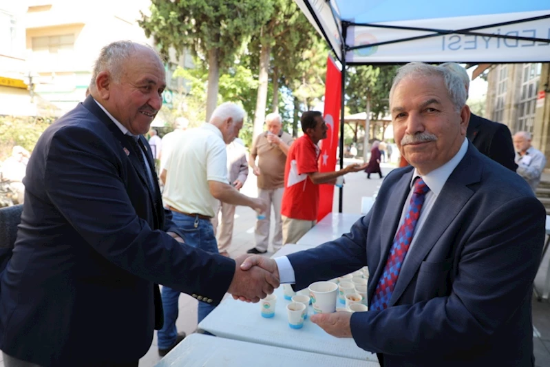 GAZİLER GÜNÜN’DE VATANDAŞLARA LOKMA TATLISI İKRAM ETTİ