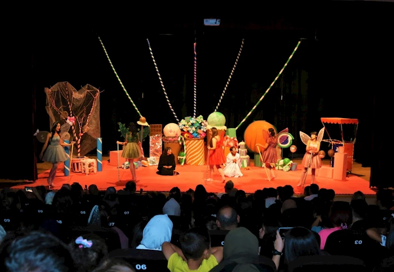 Minikler ‘Hayaller Ülkesi’ne yolcuk yaptı