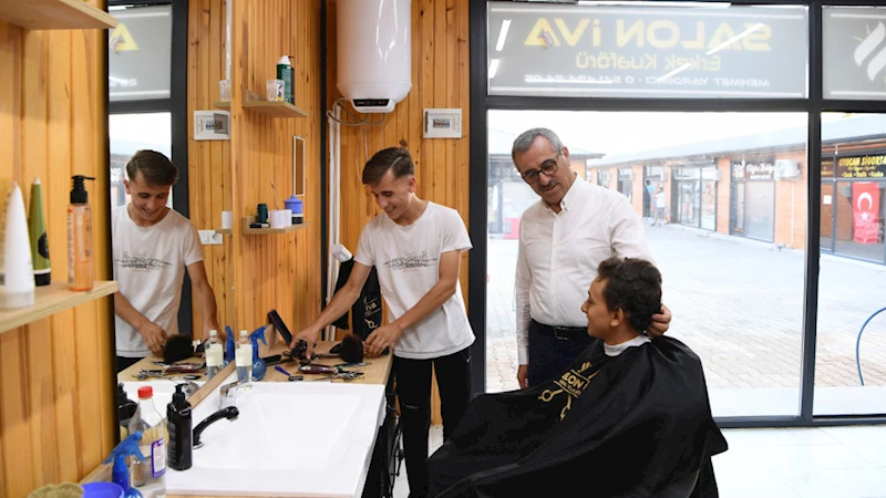 Başkan Güngör; “Esnafımızı Kalıcı İş Yerlerine de Yerleştireceğiz”