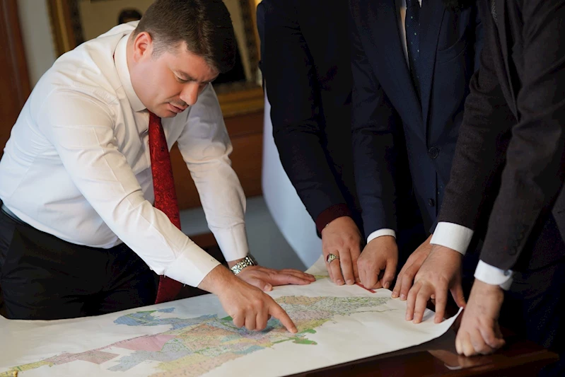 HALKIMIZLA İSTİŞARE İÇERİSİNDE ŞEHRİN GELECEĞİNE YÖN VERECEK HİZMETLERİ HAYATA GEÇİRDİK