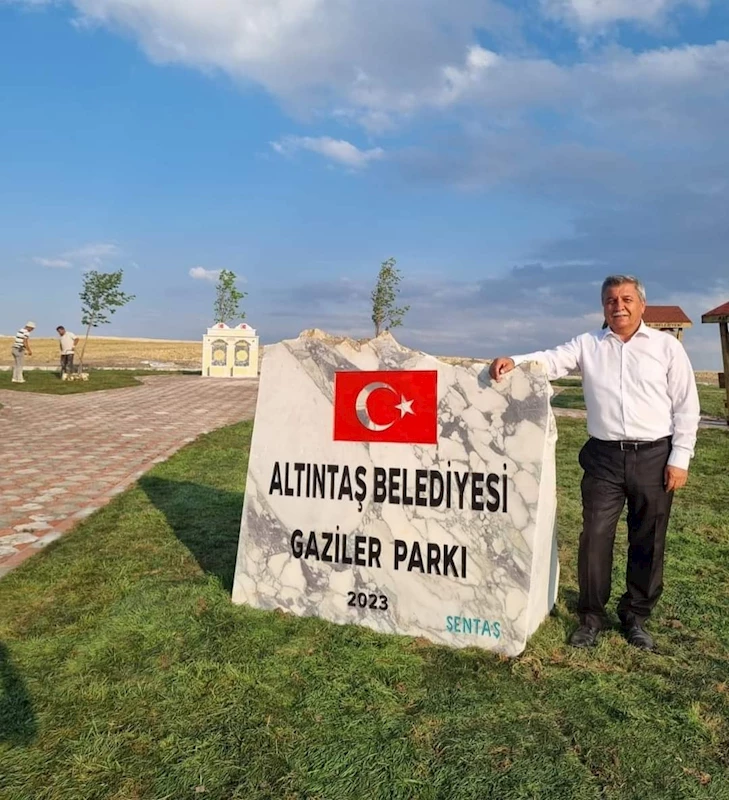 Biz Çalışıyoruz  Altıntaş Güzelleşiyor Altıntaş İçin Canla Başla