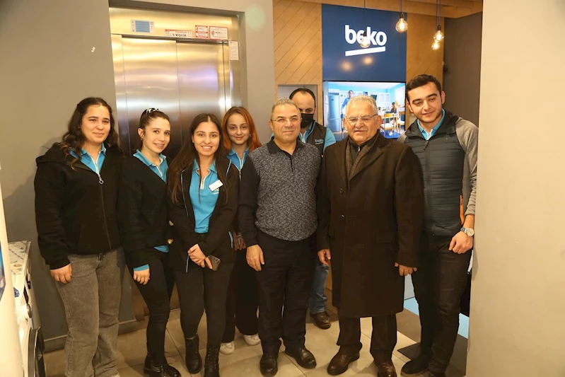 Başkan Büyükkılıç’tan Esnaf Ziyareti