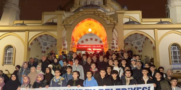 Belediyemiz 174 Öğrenciyi Umreye Uğurladı