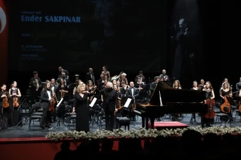 SENFONİ ORKESTRASI’NDAN BÜYÜLEYİCİ KONSER
