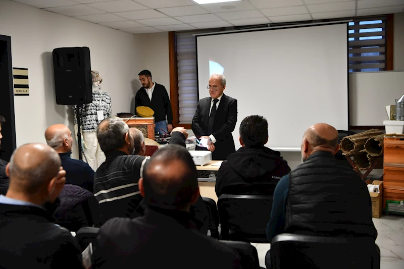 Mamak Belediyesinden Arıcılık Eğitimi