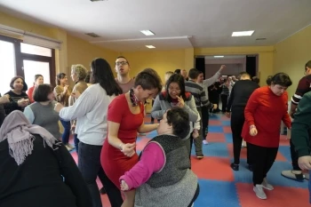 ÖZEL BİREYLERLE EĞLENCE DOLU FARKINDALIK BULUŞMASI
