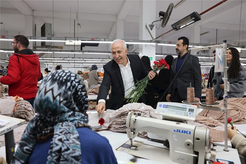 BAŞKAN GÜLTAK, TEKSTİL ÇALIŞANLARIYLA BULUŞTU