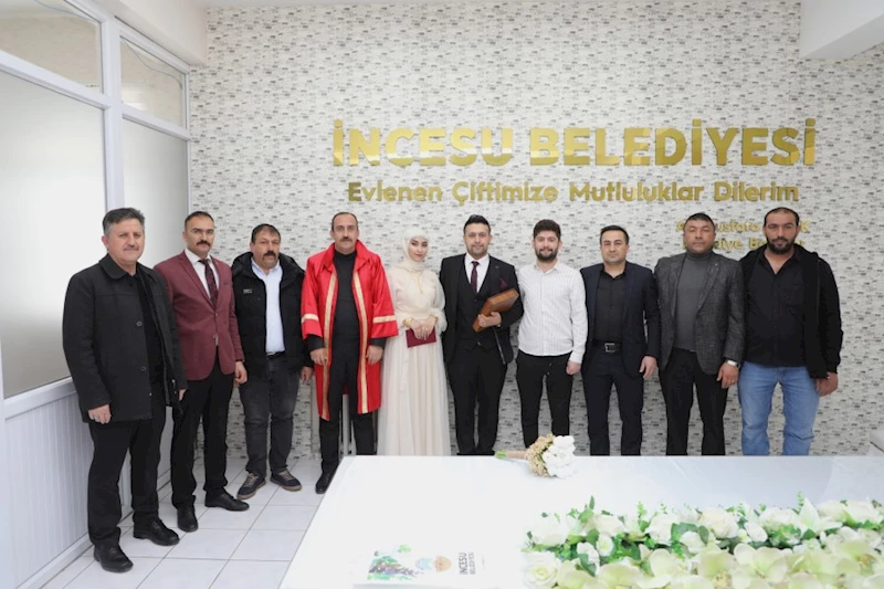 Salmaz ve Sadeghzadehyazdı ailelerinin nikah akitlerini gerçekleştirmiş bulunmaktayız. Bir ömür boyu mutluluklar dilerim.