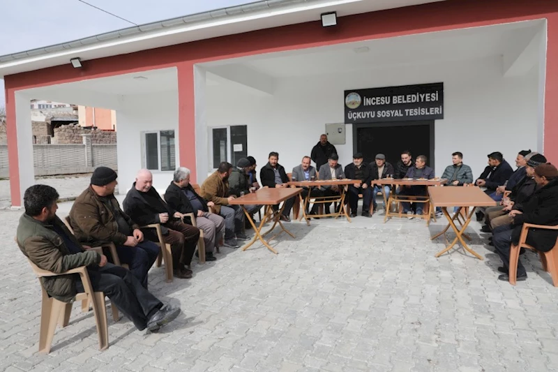 Belediye Başkanımız, Cumhur ittifakının İncesu Belediye Başkan Adayı Sn. Av. Mustafa İlmek, AK Parti İlçe Başkanımız Sn. Mehmet Koç, Belediye Meclis Üyelerimiz ile birlikte Üçkuyu mahallemizde