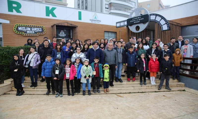 GAP ŞEHİRLERİNDEN GELEN GENÇLER KARAKÖPRÜDEKİ MÜZELERİ GEZDİ