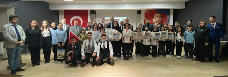 Allah Bu Millete Bir Daha İstiklal Marşı Yazdırmasın...