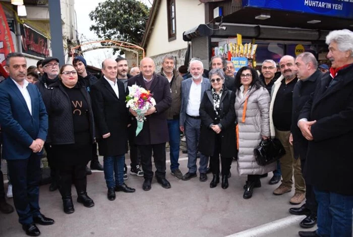 MUHTAR ÖZDEMİR, “BAŞKANIMIZ BURUNUCU MAHALLESİ’NİN FOTOĞRAFINI DEĞİŞTİRDİ”