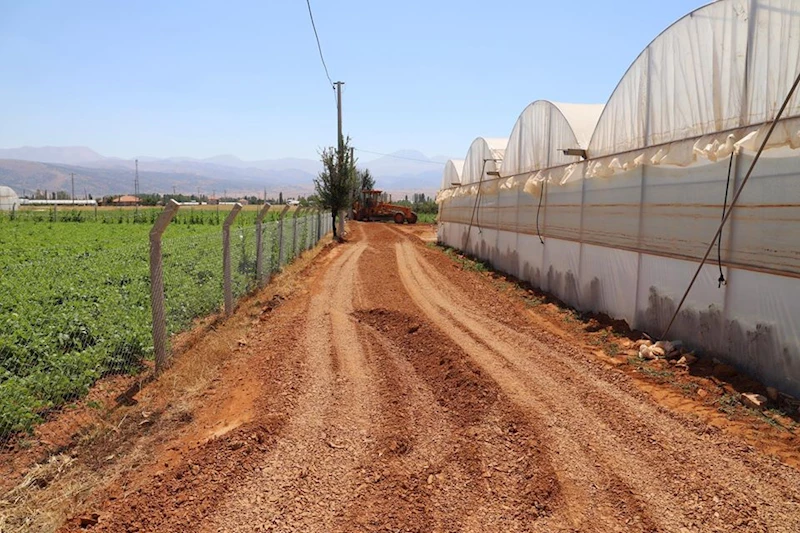 Bayındır Mahallemizde Arazi Yol Yapım Çalışmalarına Başladık.