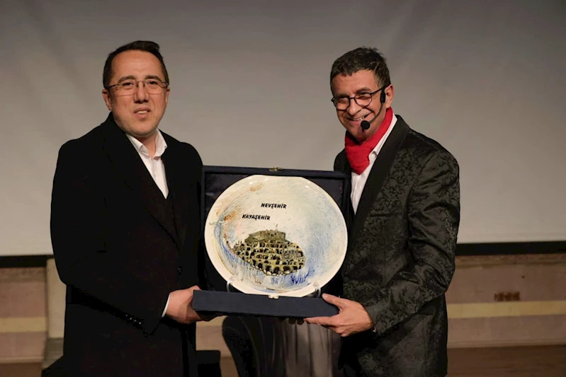 Ünlü Sanatçı Cengiz Küçükayvaz İle Kahkaha Tufanı