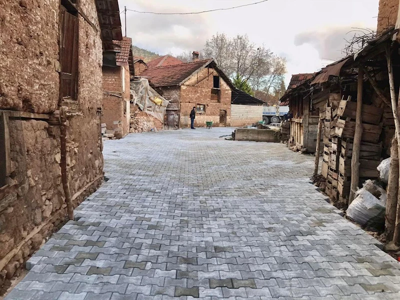 Çalışan Belediye Gelişen Elmalı