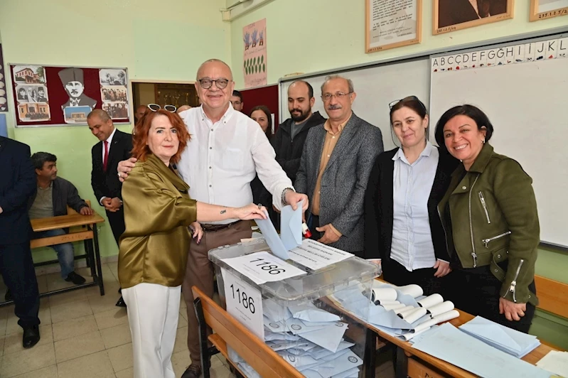 Başkan Ergün Oyunu Ailesiyle Birlikte Kullandı