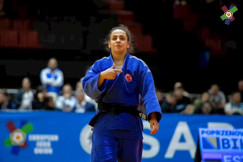 YUNUSEMRELİ SÜMEYYE AVRUPA KUPASI ŞAMPİYONU