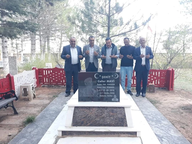 Başkanımızdan Kabir Ziyaretleri...