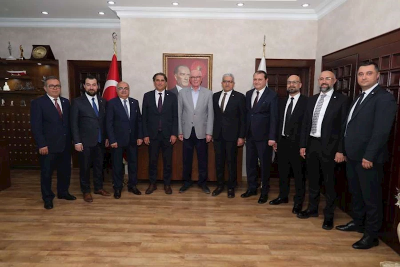 NADİR KÜPELİ VE EOSB YÖNETİM KURULU’NDAN BAŞKAN KURT’A HAYIRLI OLSUN ZİYARETİ