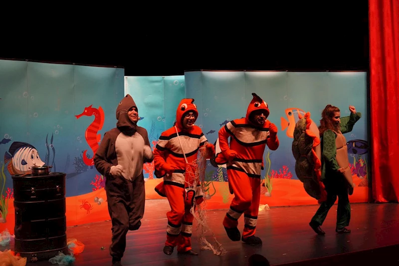 ÇOCUKLAR HAFTA SONU MÜZİKAL TİYATRO OYUNLARIYLA EĞLENDİ