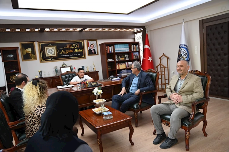 Belediye Başkanlık Makamı Çocuklara Emanet Edildi