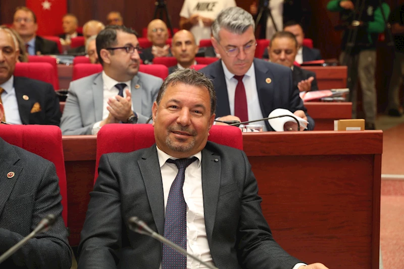 İZMİT BELEDİYE MECLİSİNİN BAŞKANVEKİLLERİ BELİRLENDİ