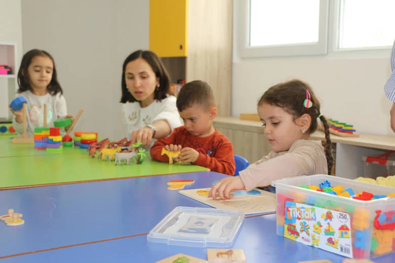 Antalya Büyükşehir Belediyesi  ilçelerde kreş sayısını arttırıyor