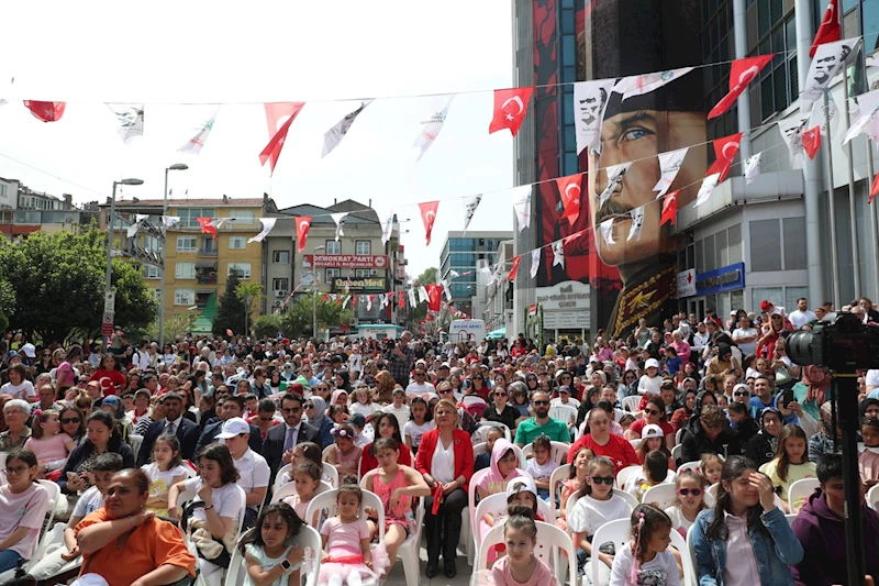 HÜRRİYET: 23 NİSAN’I KUTLARKEN DEĞERLERİMİZİ GELECEK NESİLLERE AKTARMALIYIZ