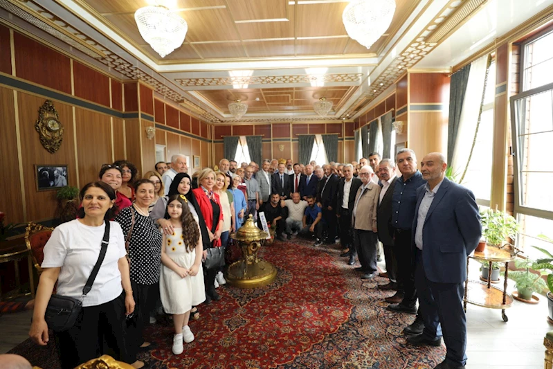 BAŞKAN BALABAN MALATYALILARI AĞIRLADI