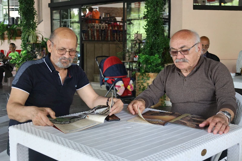 İZMİT KAFASININ YENİ SAYISI İZMİTLİLERLE BULUŞTU