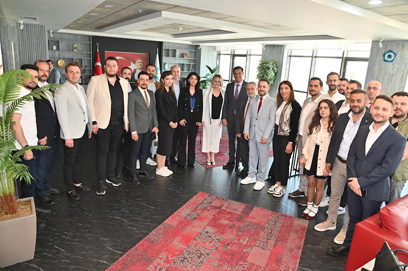 Prof. Dr. Naci Görür ve MAGİAD’tan Başkan Zeyrek’e Ziyaret