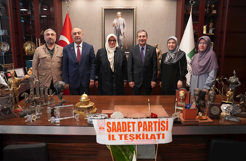 SAADET PARTİSİ