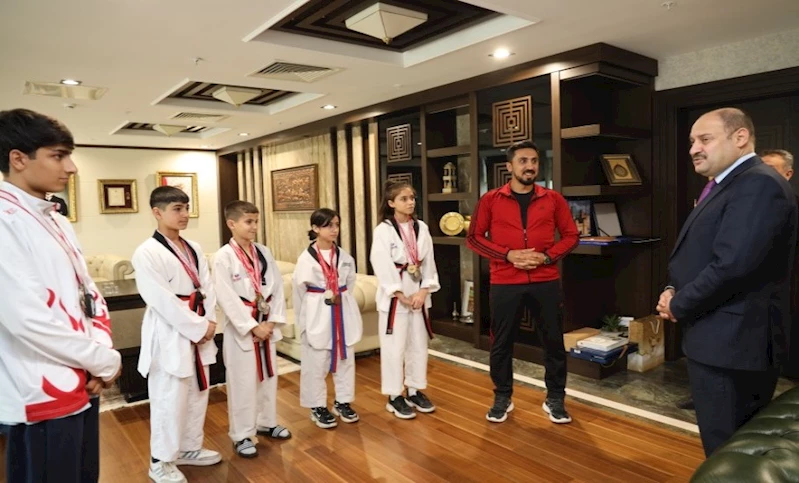 Başkan Gülpınar, Genç Sporcularla Buluştu