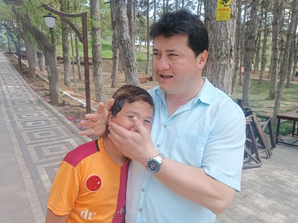 BAŞKAN HORAN PARKINI GEZDİ
