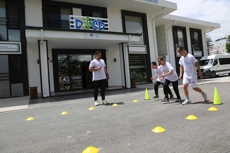 DOSD’UN ÖZEL ÇOCUKLARI KONYA MARATONUNA SIKI HAZIRLANIYOR!