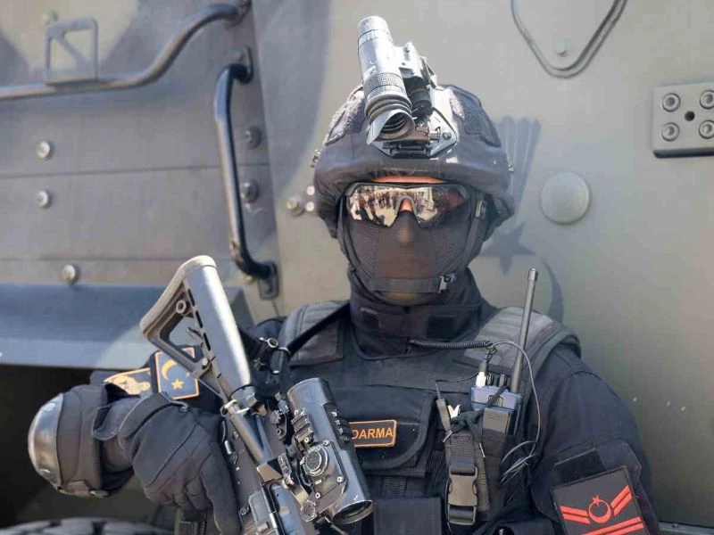Jandarma Genel Komutanlığı’nın Zırhlı Araçları İlgi Odağı Oldu
