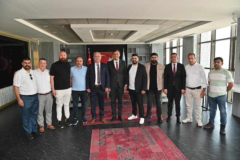 “Bizim Hal Esnafımız İlk Kez Bu Kadar Neşeli ve Mutlu”