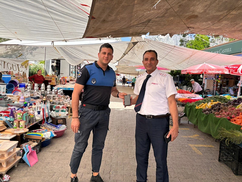 Zabıta ekipleri kayıp telefonu sahibine ulaştırdı