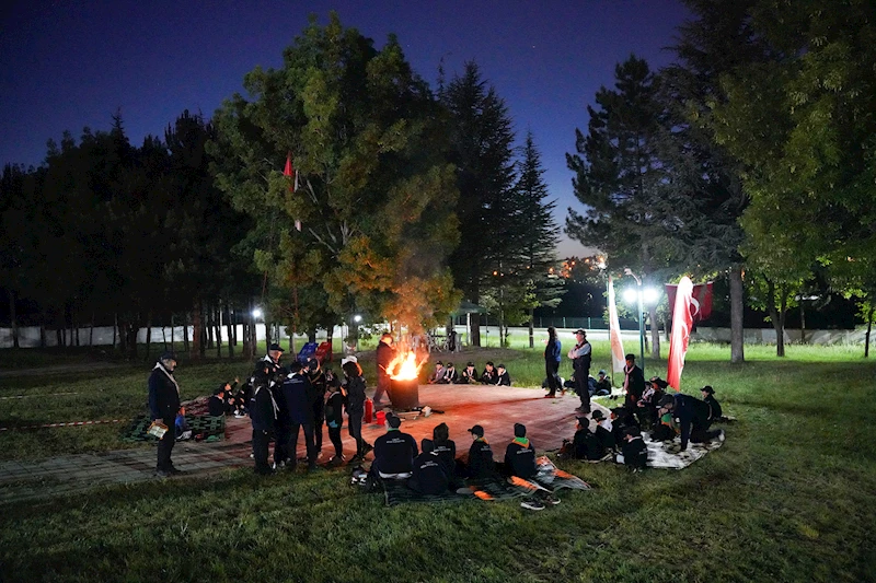 MİNİK İZCİLER ÖĞRENDİKLERİNİ PRATİĞE DÖKTÜ