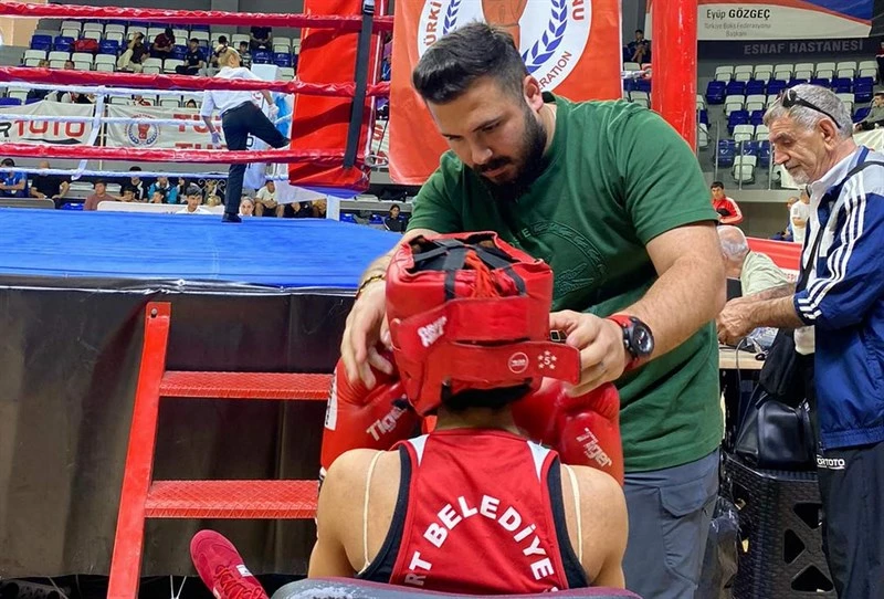 BELEDİYEMİZ SPOR KULUBÜ ANTRENÖRÜ KAYIKÇI, MİLLİ TAKIMA DAVET EDİLDİ