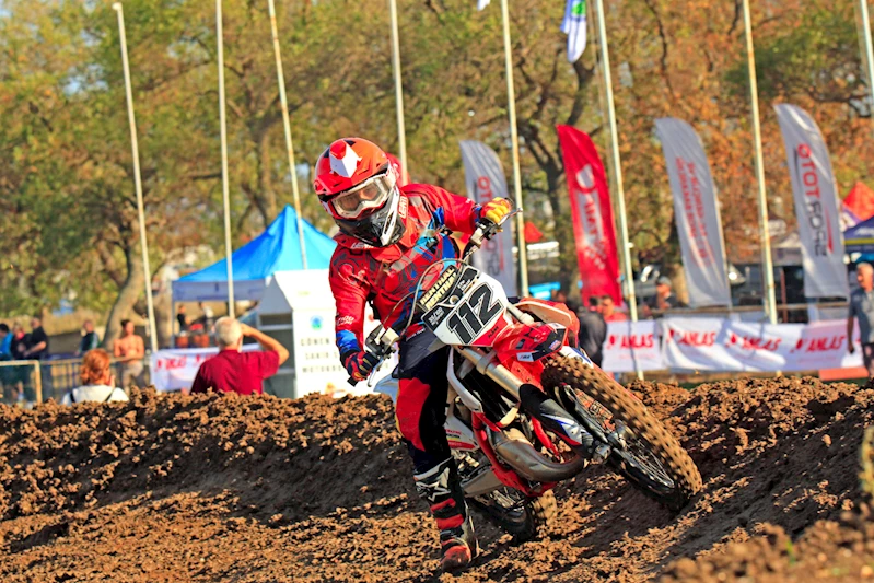 Milli Sporcu Efe Okur Avrupa yarı finalinde