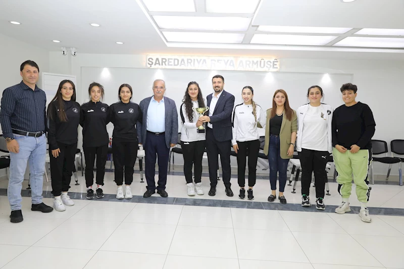 ADIM ADIM TÜRKİYE FİNALLERİNE