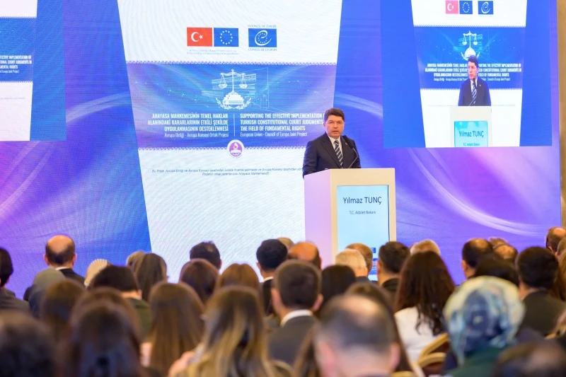 BAKAN TUNÇ, HAKİM VE SAVCILARA YÖNELİK İNSAN HAKLARI EĞİTİMİ PROGRAMINA KATILDI