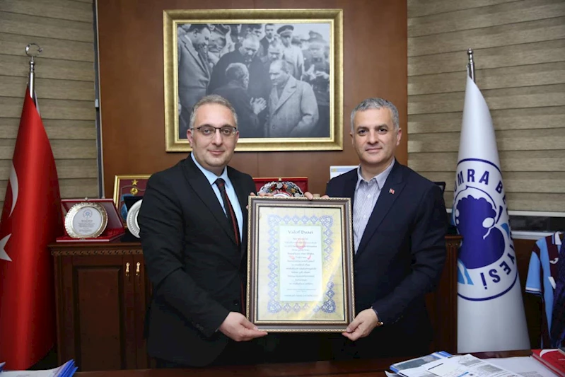 TRABZON VAKIFLAR BÖLGE MÜDÜRÜMÜZDEN BAŞKANIMIZA HAYIRLI OLSUN ZİYARETİ