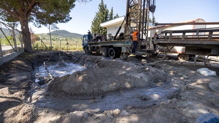 Aliağa ve Bergama’ya 6 yeni sondaj kuyusu