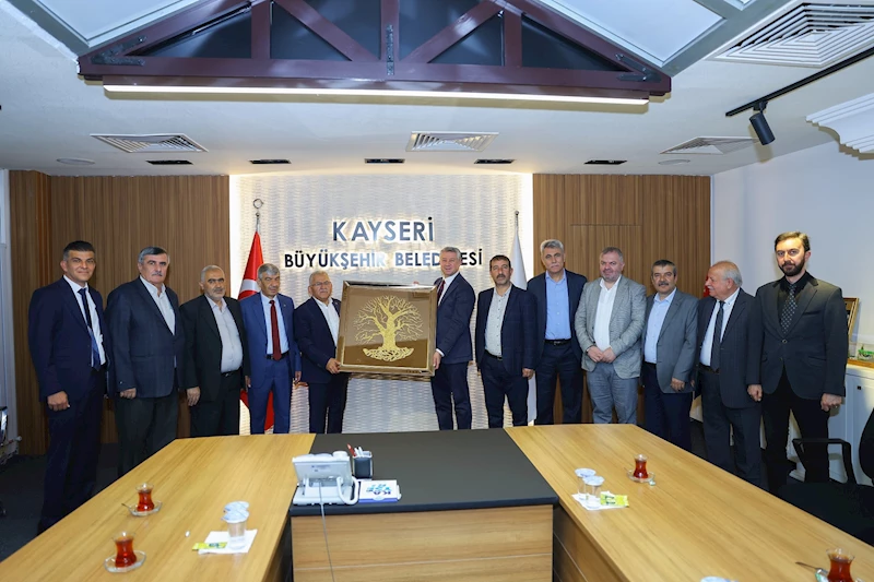 Başkan Büyükkılıç, Mobilyacılar Odası, Kafkas Derneği ve MÜSİAD Heyetini Ağırladı