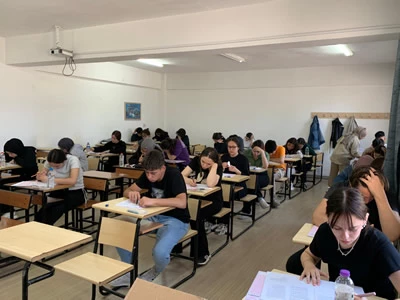 GÖLHİSAR’DA TYT SINAV PROVASI GERÇEKLEŞTİ