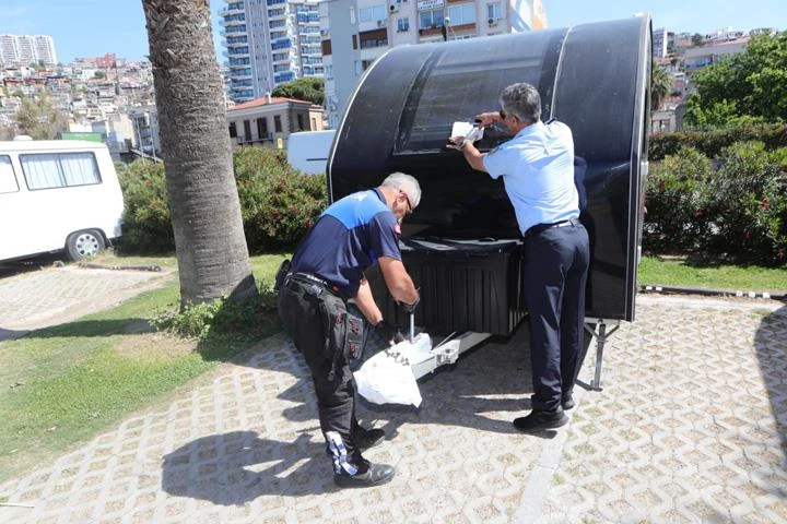 Bayraklı’da karavan işgaline zabıta engeli