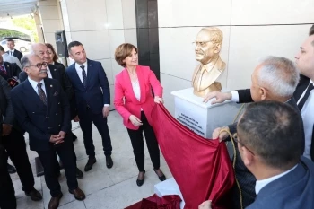 BÜYÜKERŞEN BÜSTÜ GÖRKEMLİ TÖRENLE AÇILDI